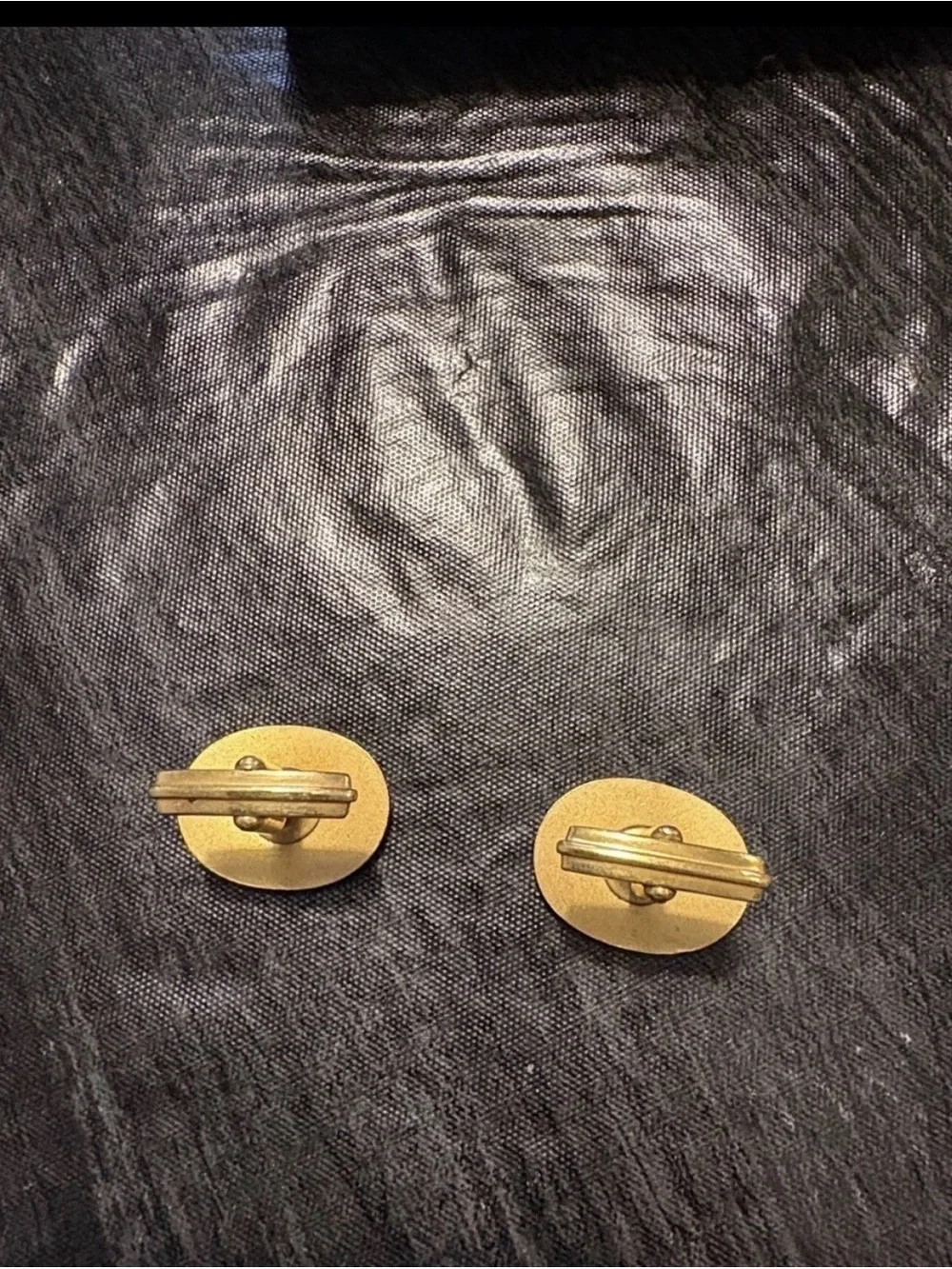 Classic Gold Oval Men's Cufflinks